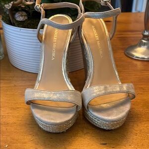 Badgley Mischka Gold Platform Sandals